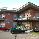 Holiday Villas