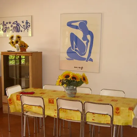 Holiday Villas Apartment Marina di Massa